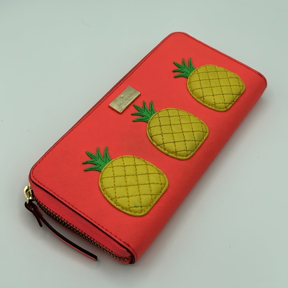 Kate Spade How Refreshing Pineapple Neda Leather Wallet EUC